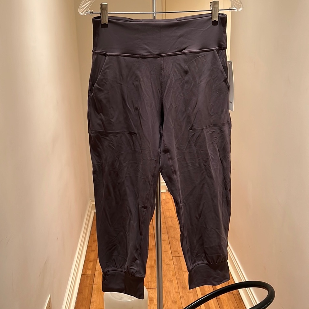 NWT Lululemon Align Jogger Crop, grey jogger leggings size 8
